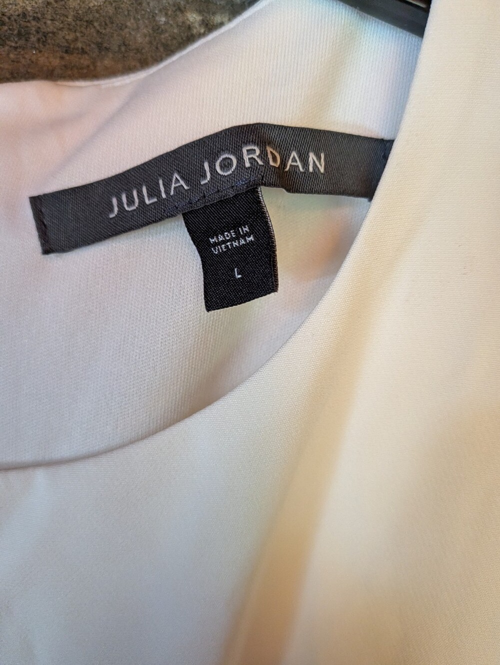 Julia Jordan NWT Soft Ivory Sleeveless Midi Dress, Ties In Front Size Large - Picture 5 of 9